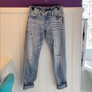 Silver Jeans Boyfriend distressed loose fit jeans